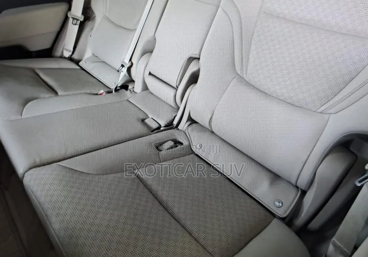 Toyota Land Cruiser 3.5 Petrol 4WD 2022 White