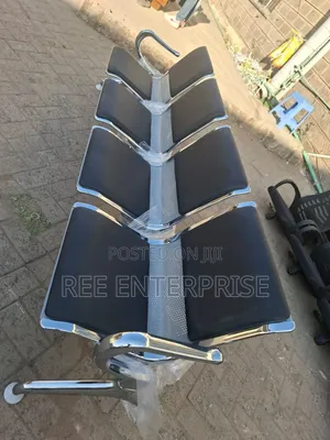 4 Seater Padded Waiting Bench