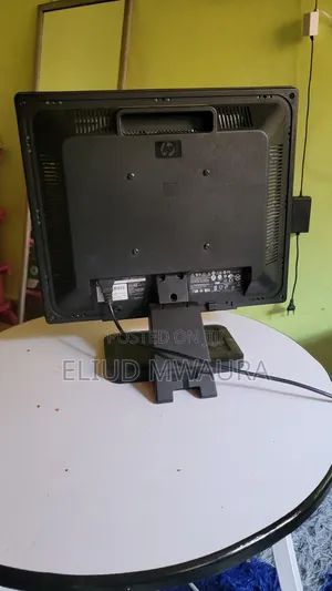 Hp Compaq Le1711 17" Square LCD Monitor (Clean Condition)