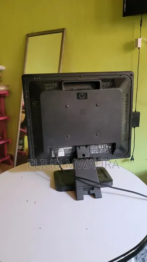 Hp Compaq Le1711 17" Square LCD Monitor (Clean Condition)