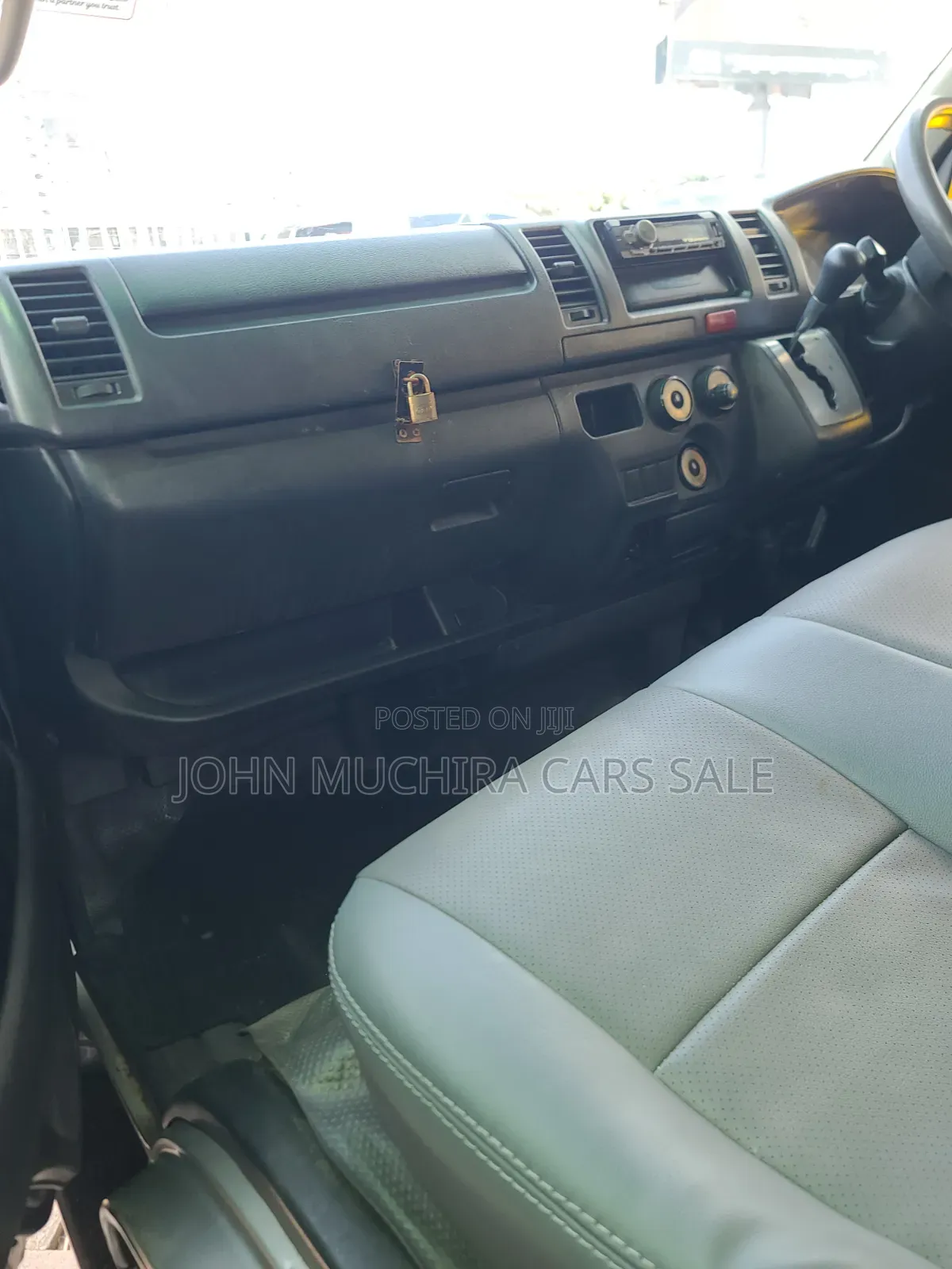 Toyota HiAce 2015 Grey