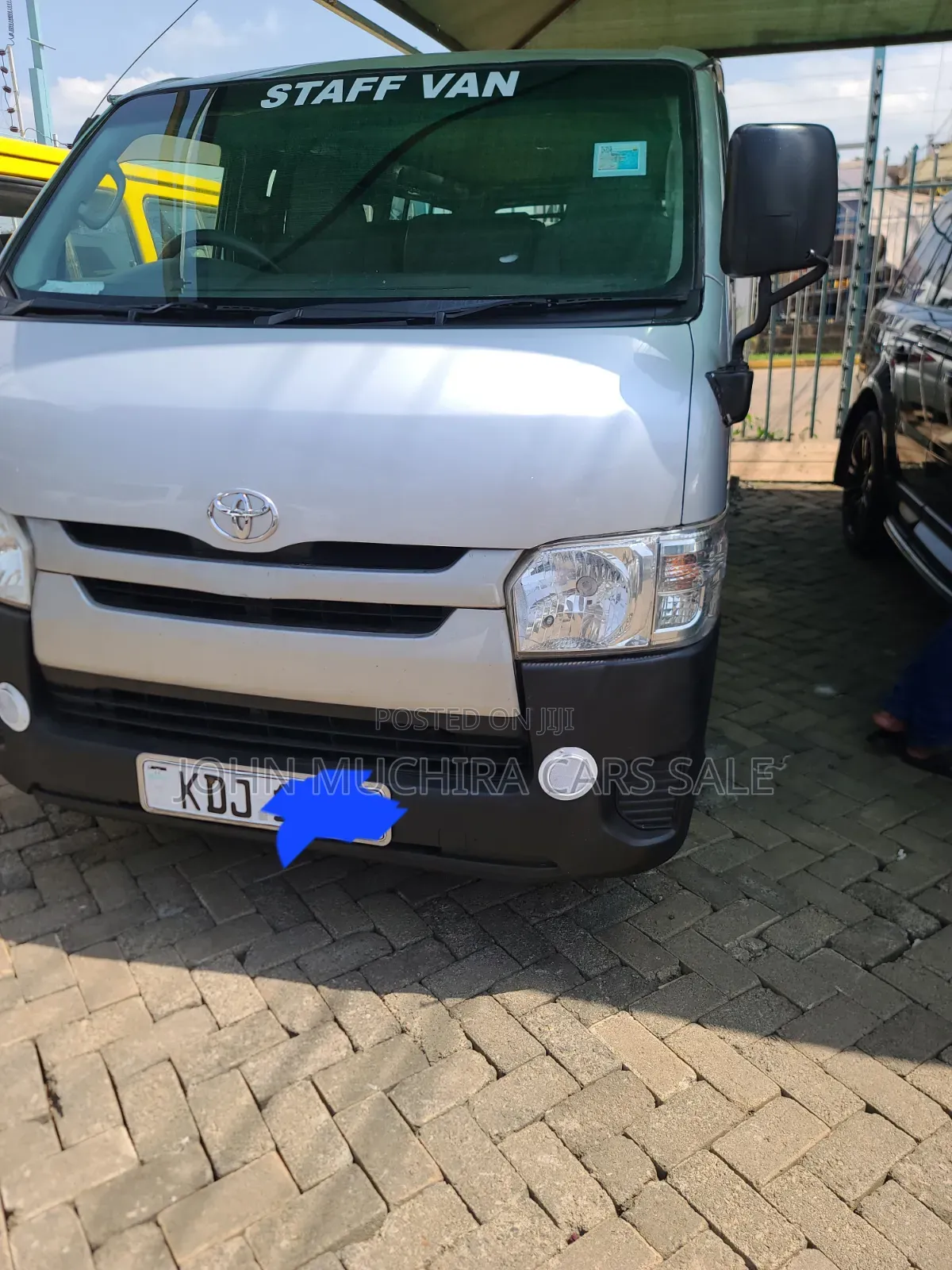 Toyota HiAce 2015 Grey