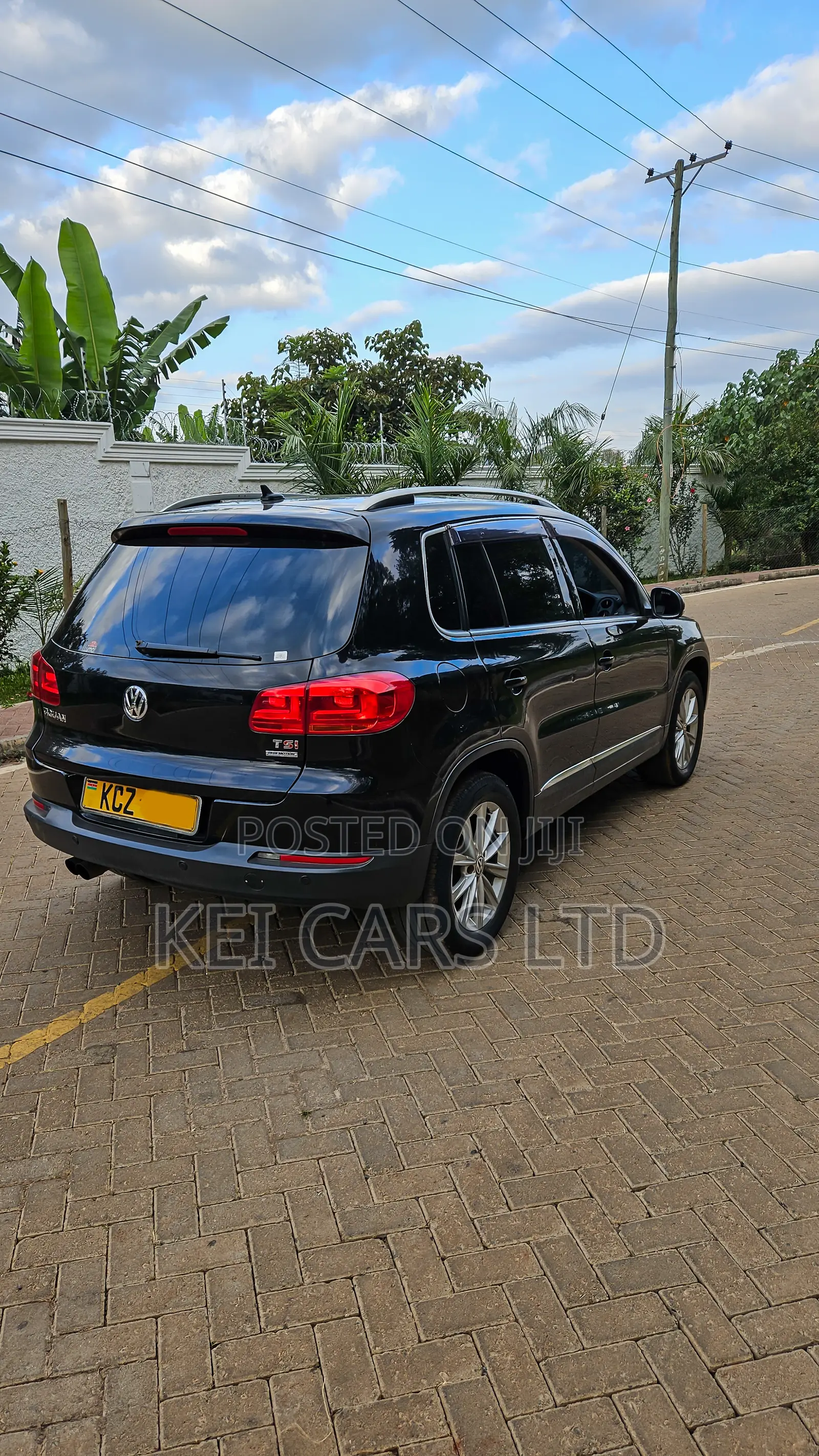 Volkswagen Tiguan SE 2013 Black