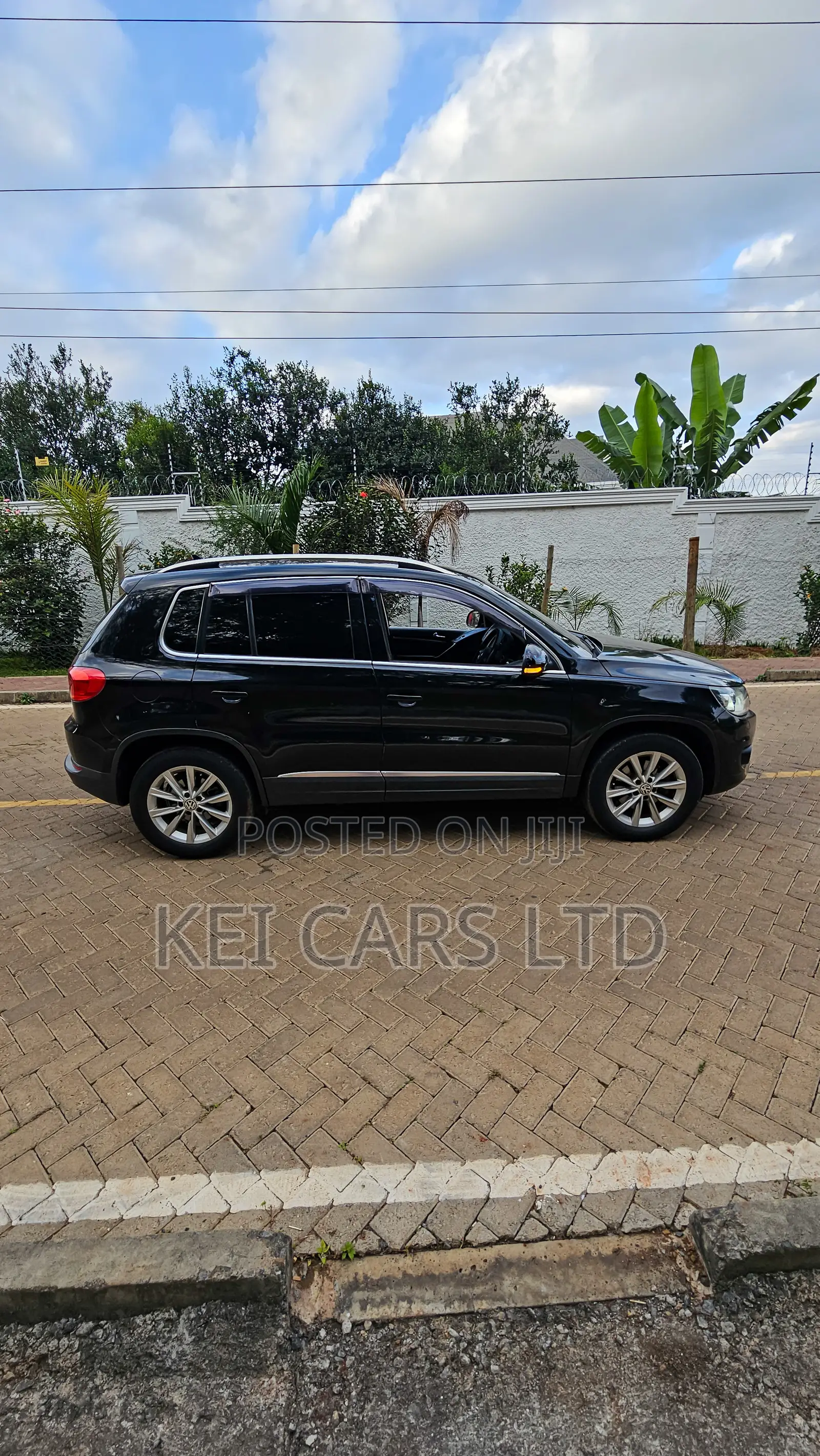 Volkswagen Tiguan SE 2013 Black