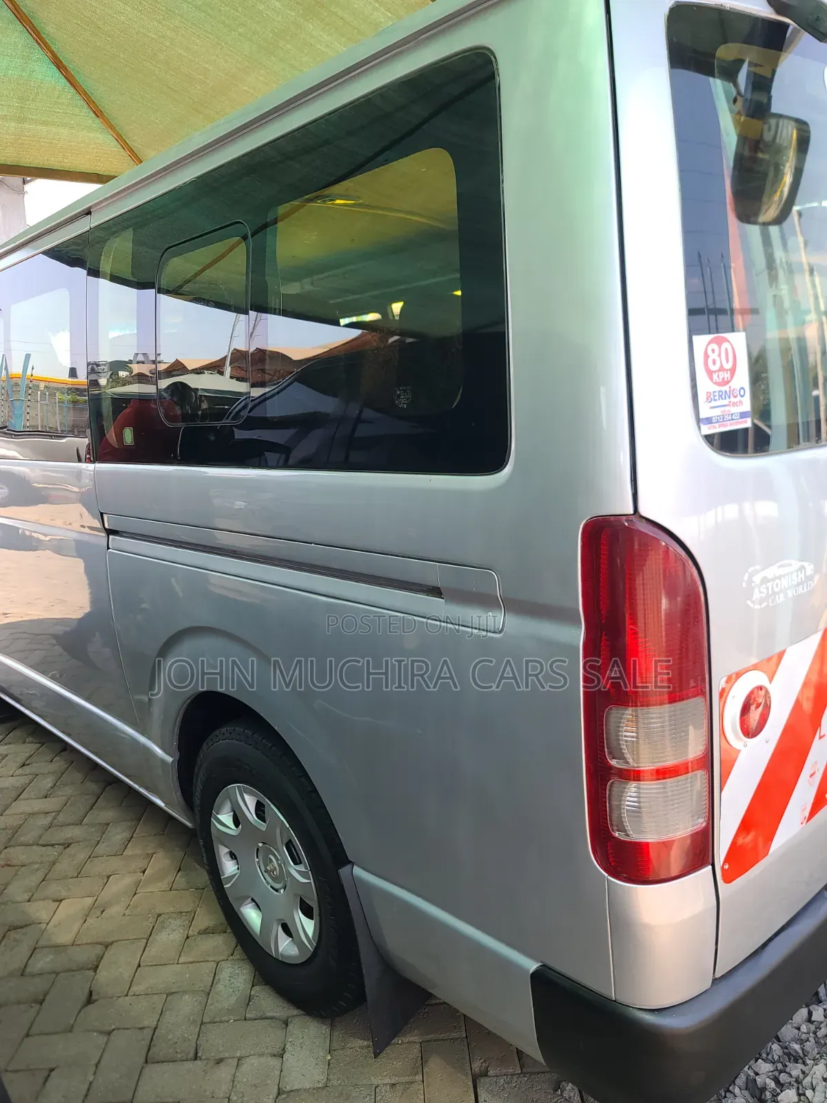 Toyota HiAce 2015 Grey