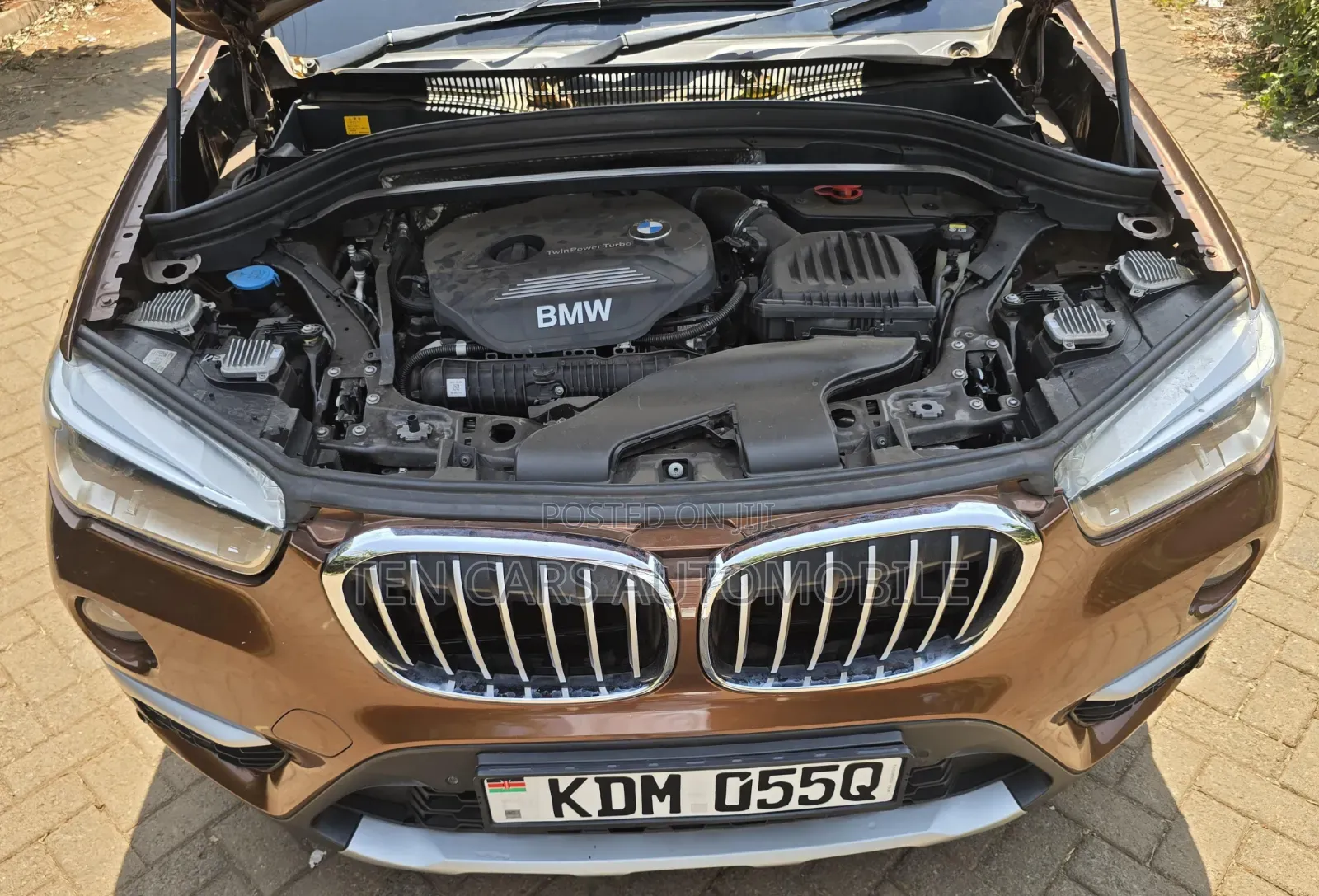 BMW X1 xDrive28i AWD 2016 Brown
