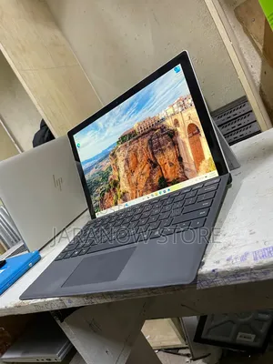 Laptop Microsoft Surface Pro 6 8GB Intel Core i7 SSD 256GB
