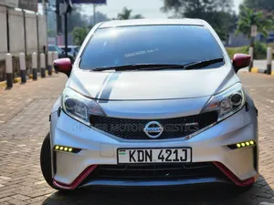 Nissan Note 2016 Silver