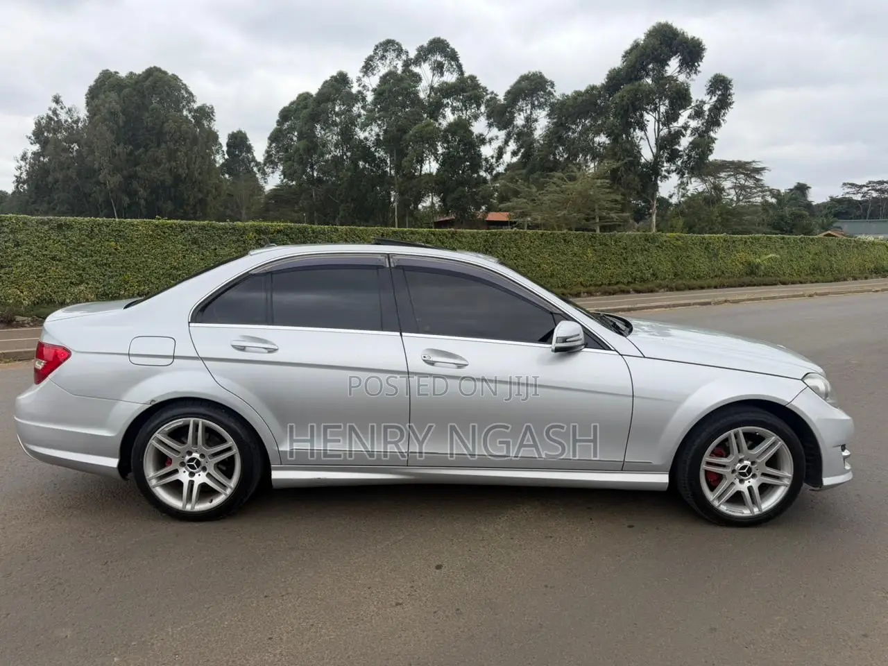 Mercedes-Benz C180 2013 Silver