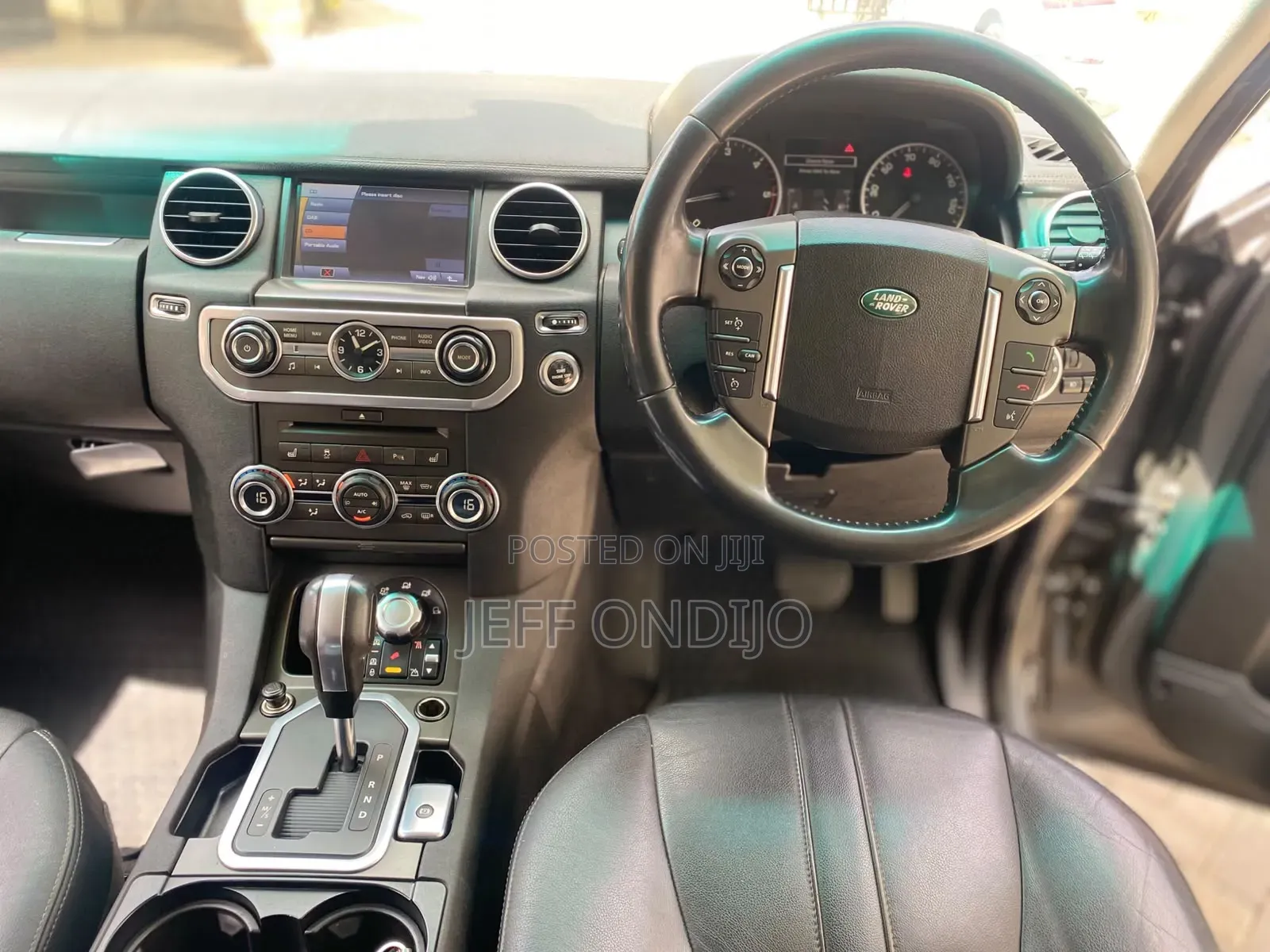 Land Rover Discovery 2011 Silver