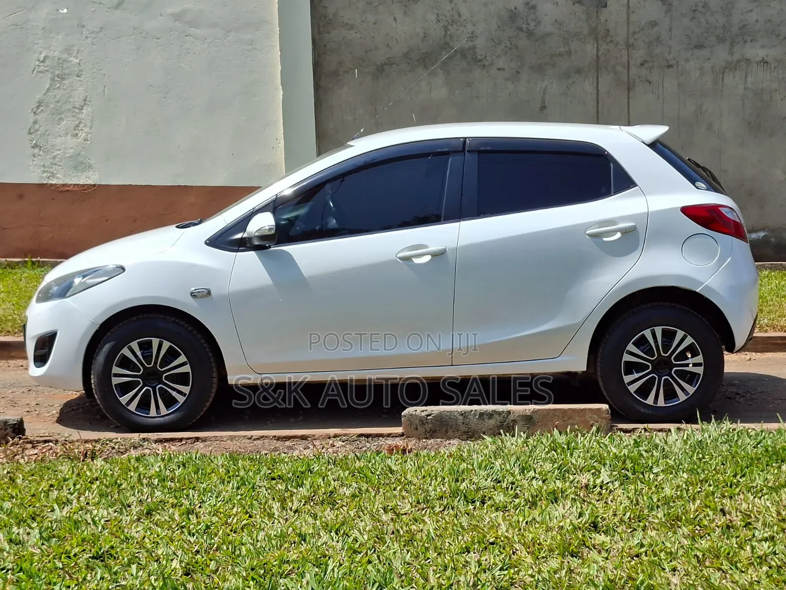 Mazda Demio 2014 White