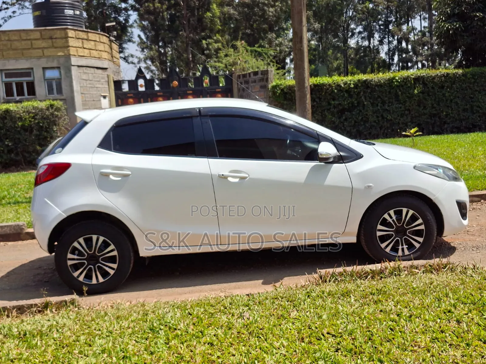 Mazda Demio 2014 White