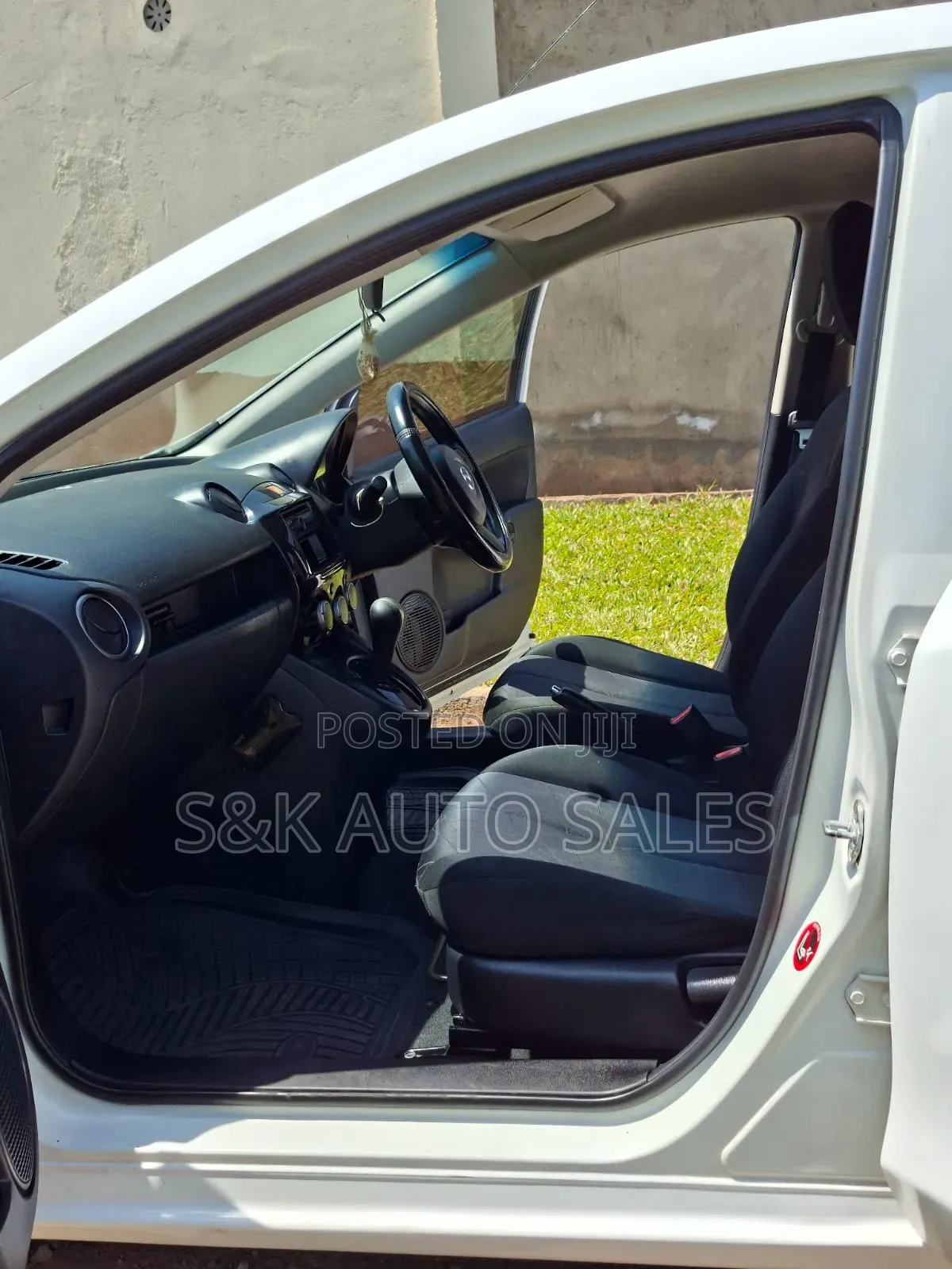 Mazda Demio 2014 White