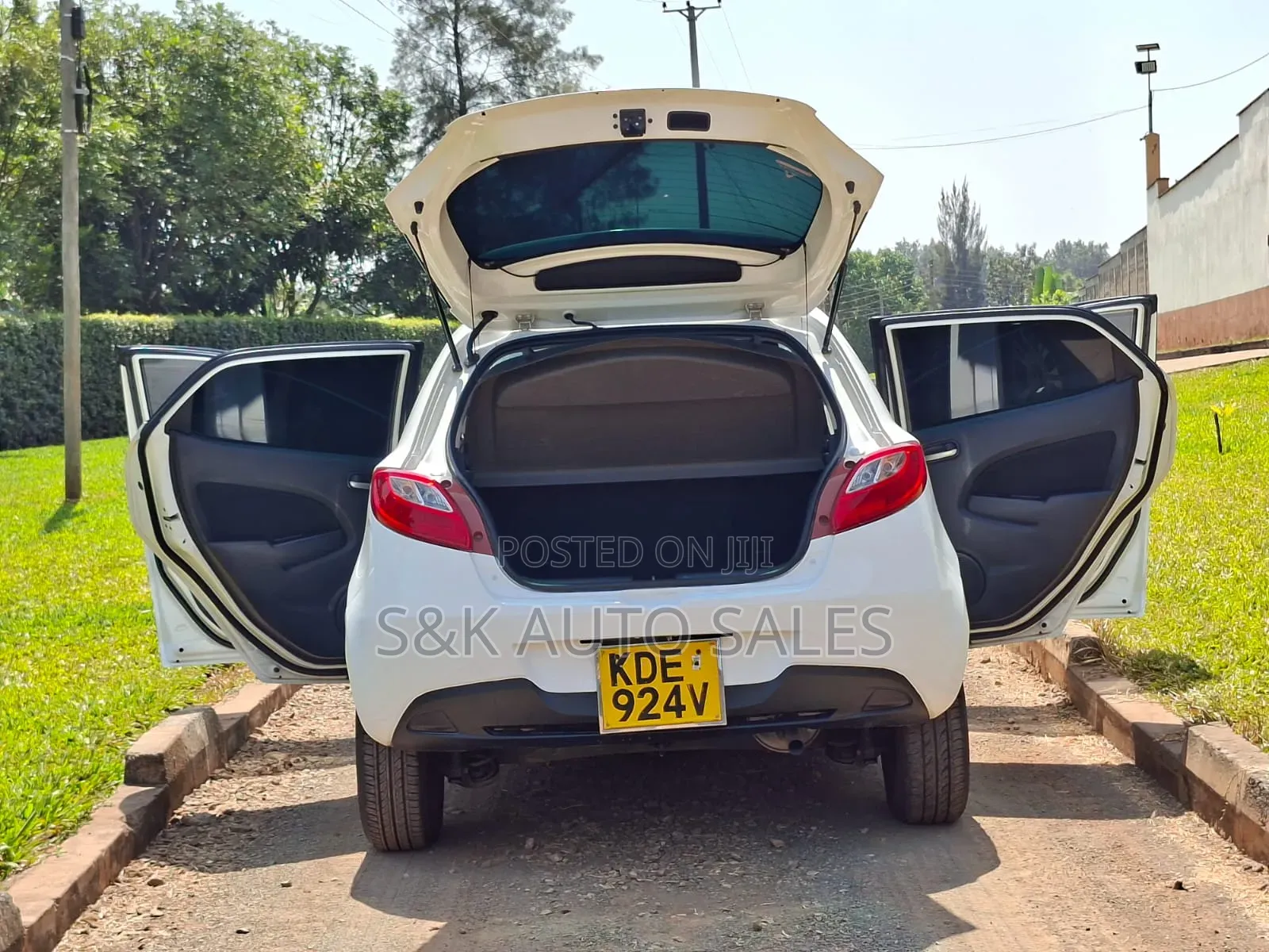 Mazda Demio 2014 White