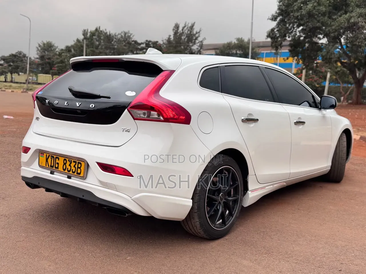 Volvo V40 2014 White