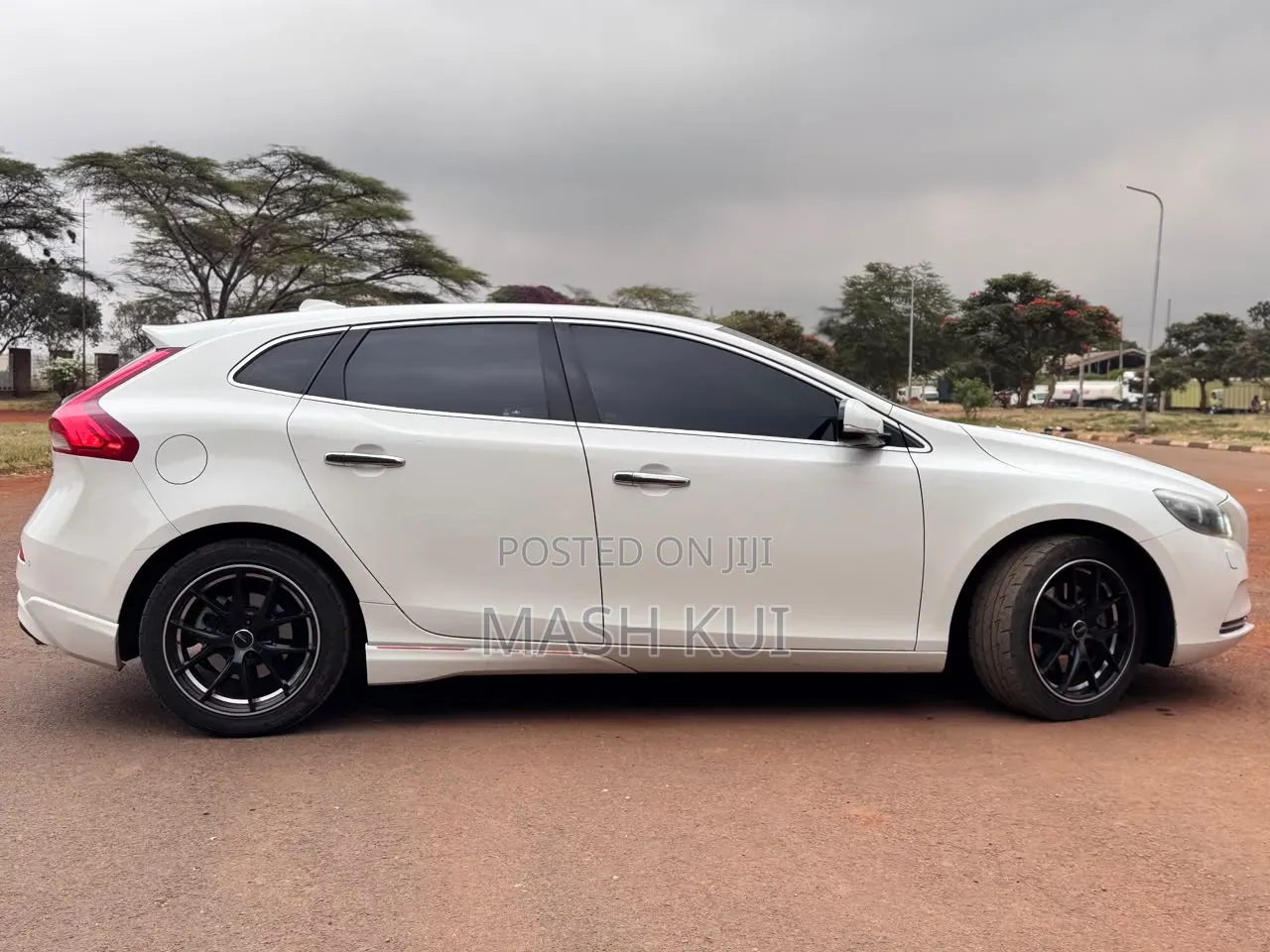 Volvo V40 2014 White