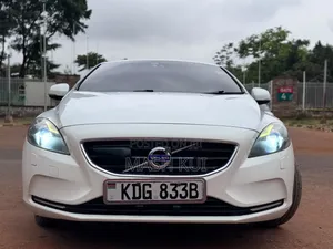 Volvo V40 2014 White