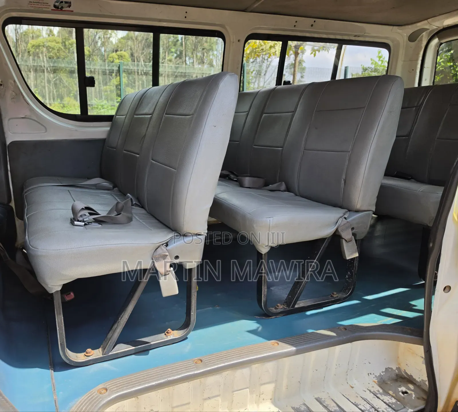 Toyota HiAce 2007 Yellow