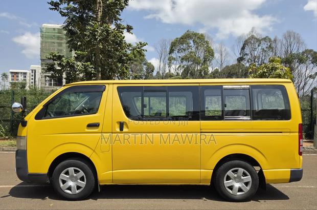 Toyota HiAce 2007 Yellow - thumbnail 7