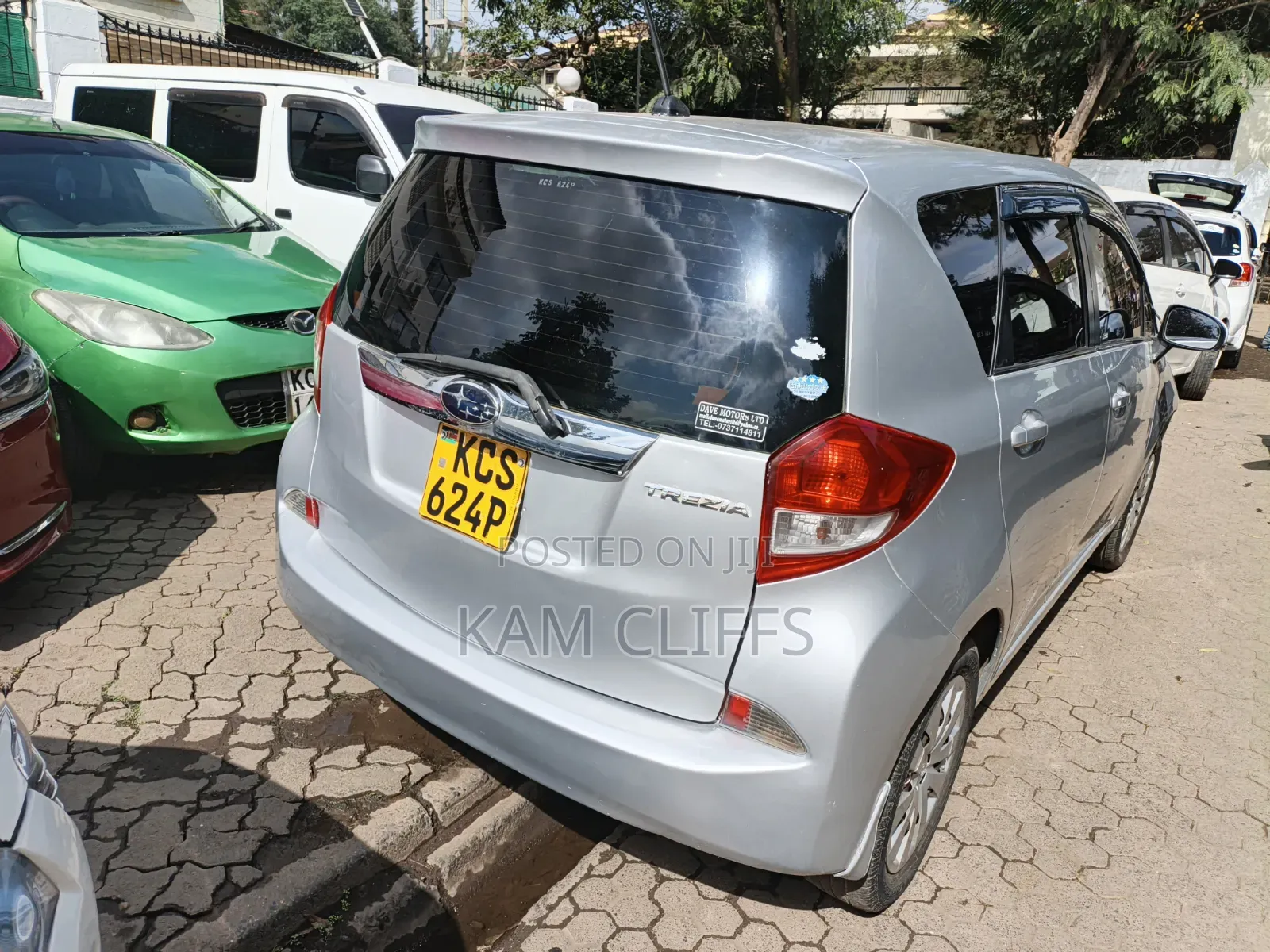 Subaru Trezia 2012 Silver