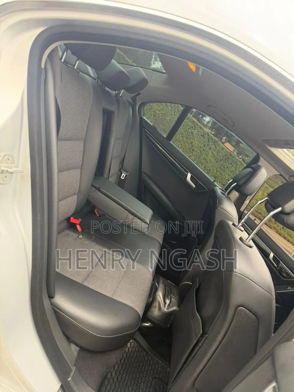 Mercedes-Benz C180 2013 Silver