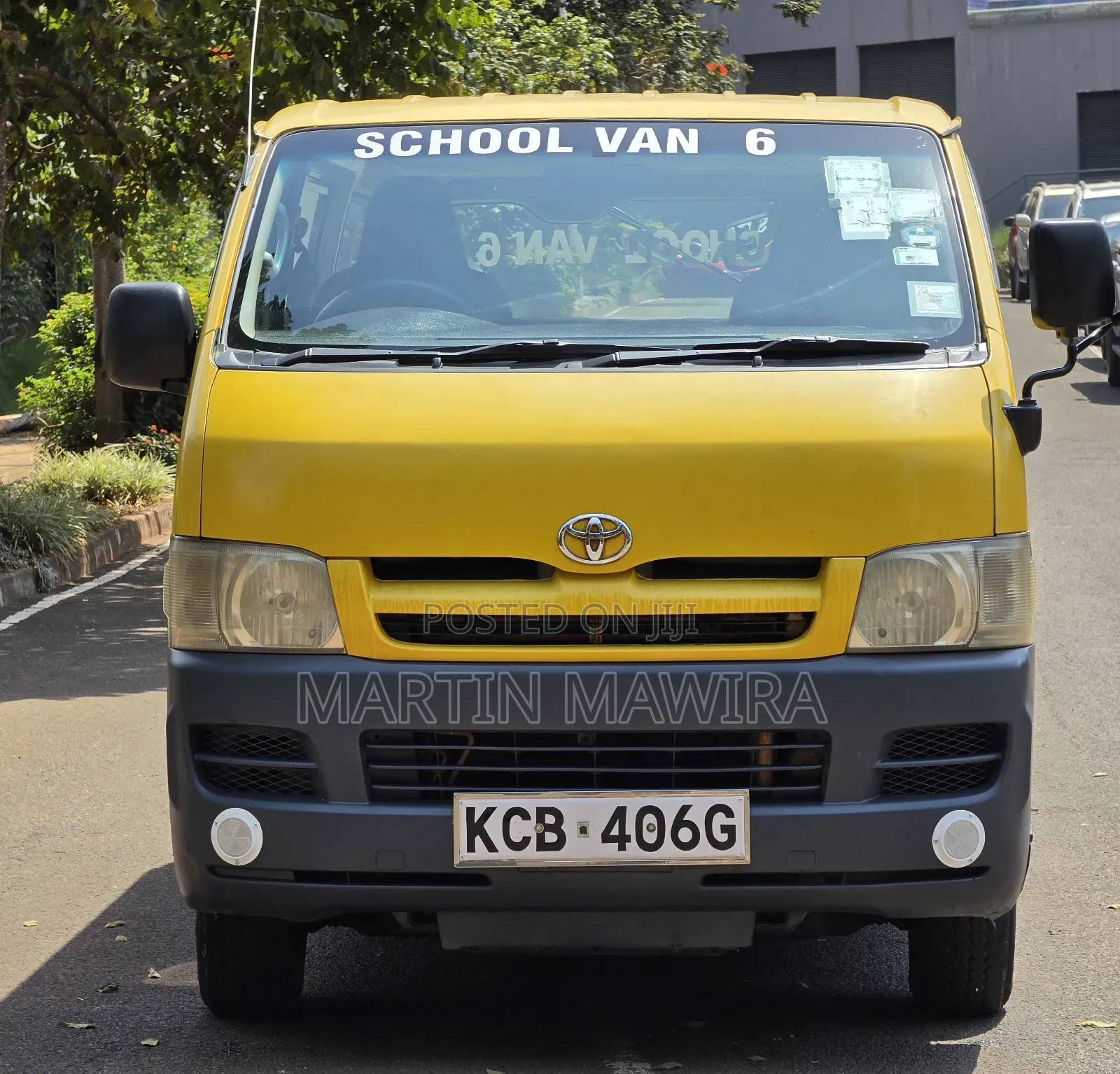 Toyota HiAce 2007 Yellow