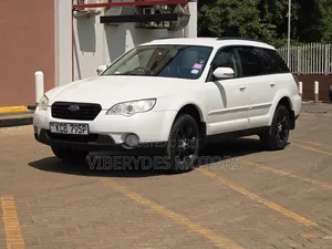 Subaru Outback 2007 White