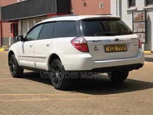 Subaru Outback 2007 White
