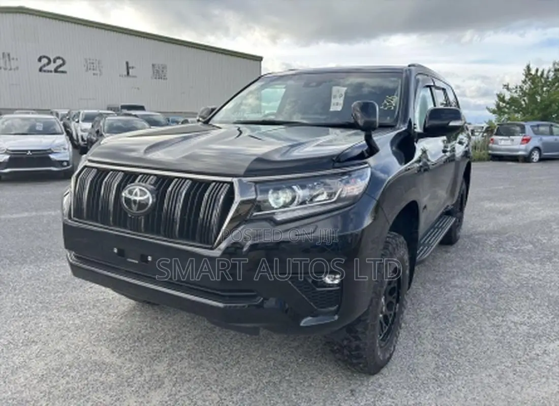 Toyota Land Cruiser Prado 2021 Black