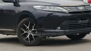 Toyota Harrier 2019 Blue