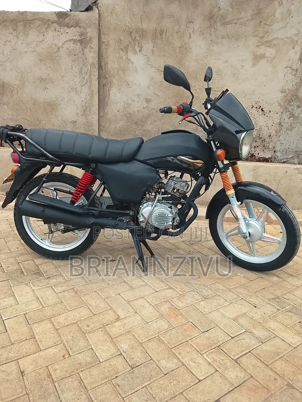 TVS 2019 Black