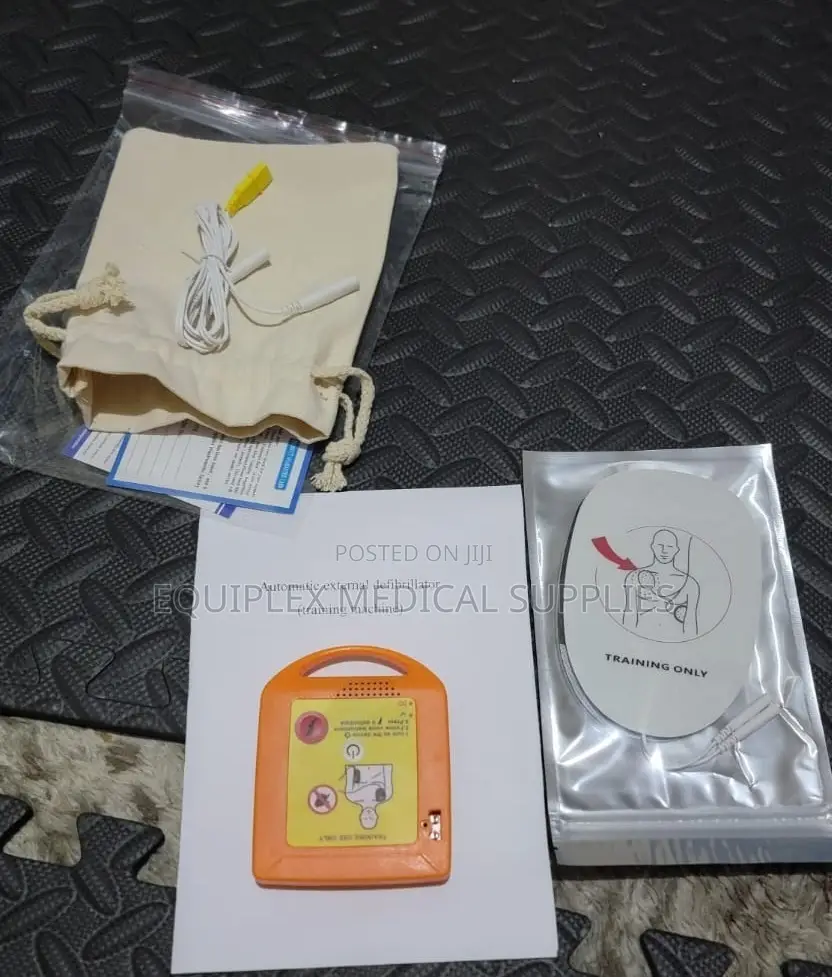 Automatic External Defibrillator (Training Machine)