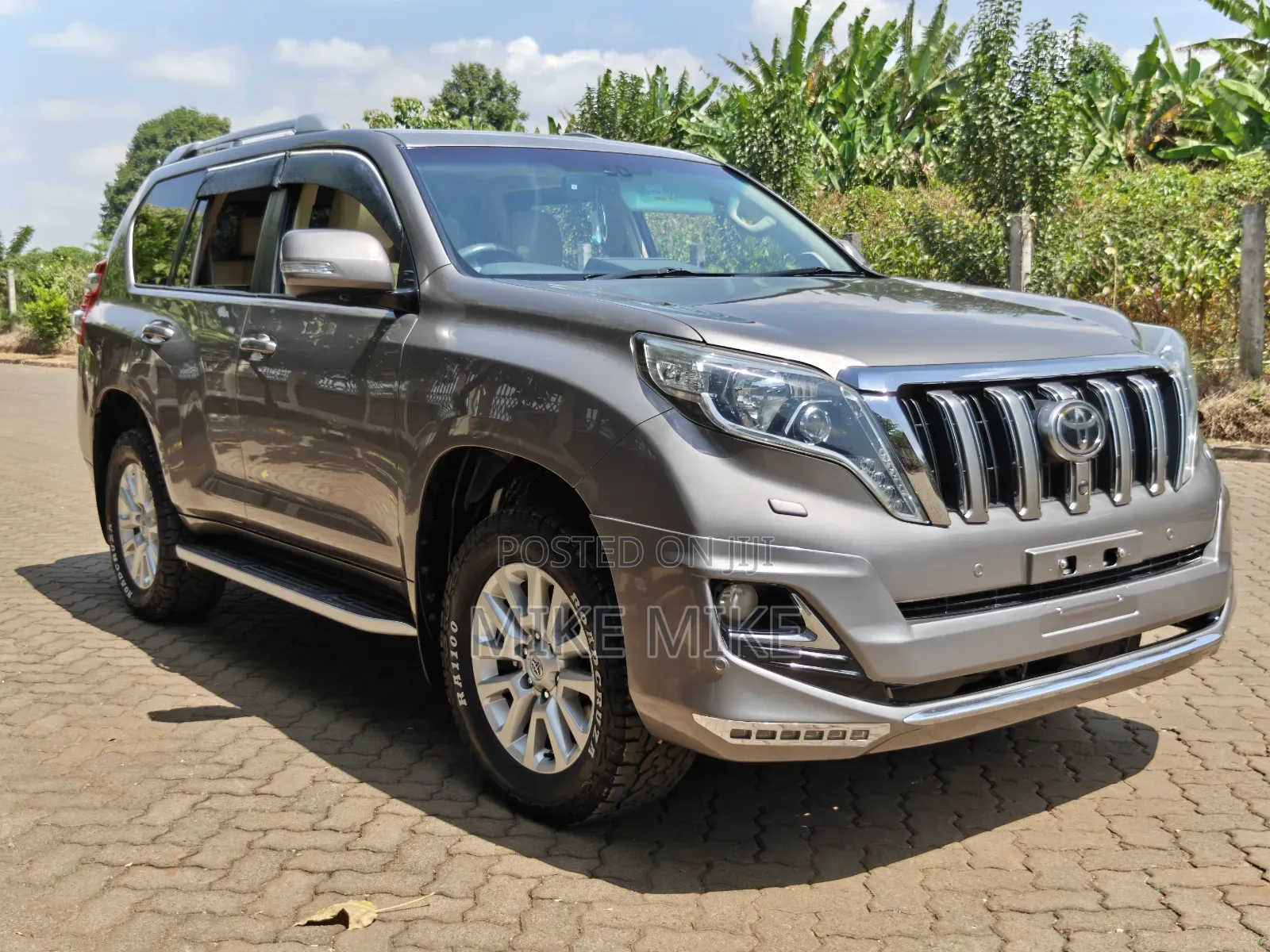 Toyota Land Cruiser Prado 2016 Gold