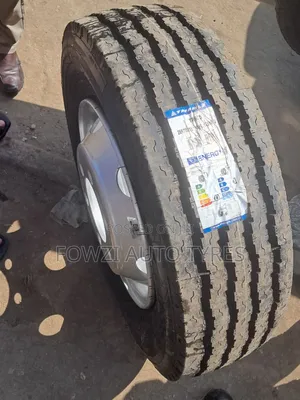 265/70r19.5 Traingle
