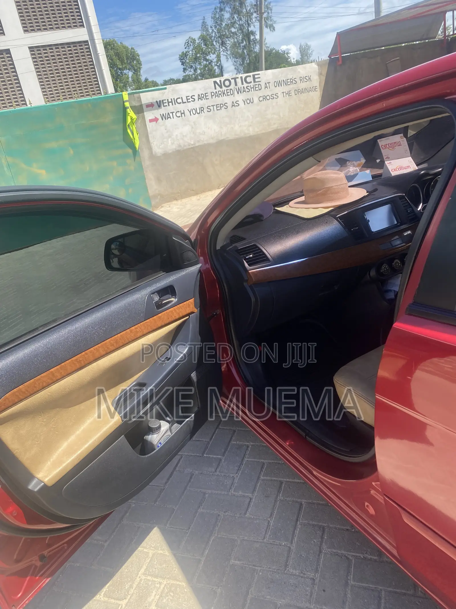 Mitsubishi Lancer 2010 Red