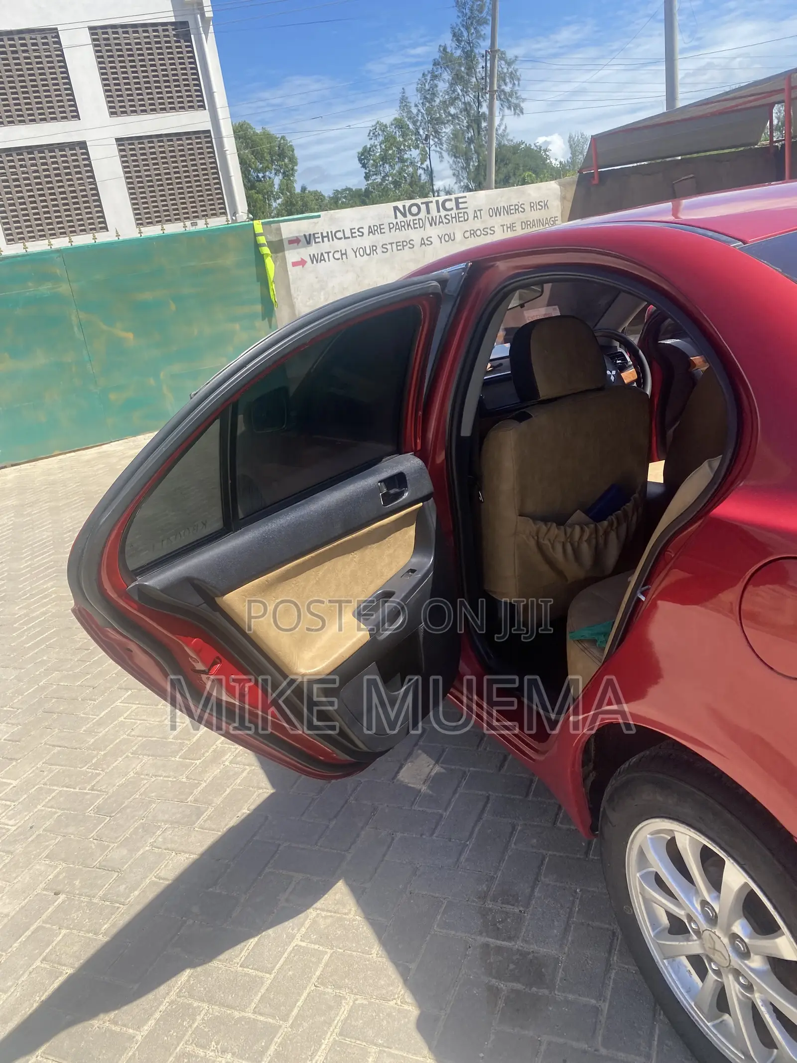 Mitsubishi Lancer 2010 Red
