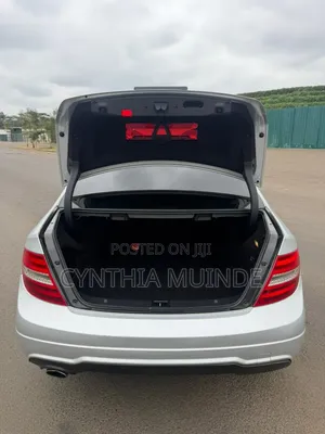 Mercedes-Benz C200 2013 White