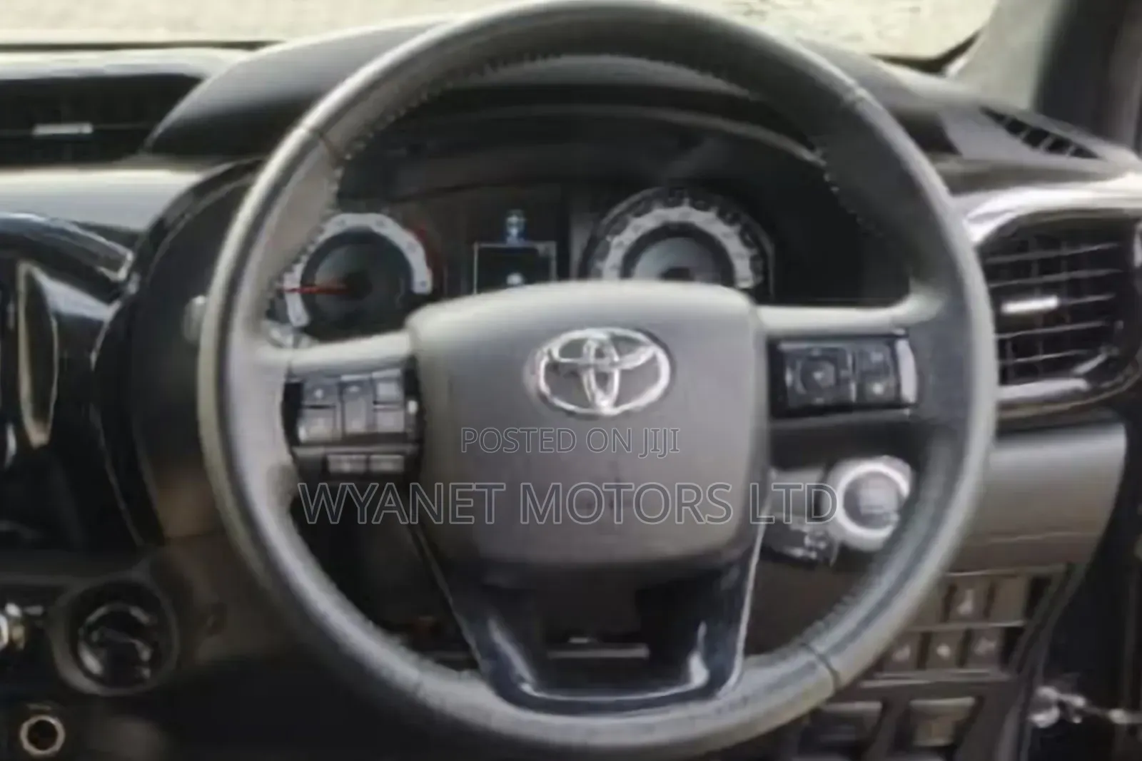 Toyota Hilux 2019 Black