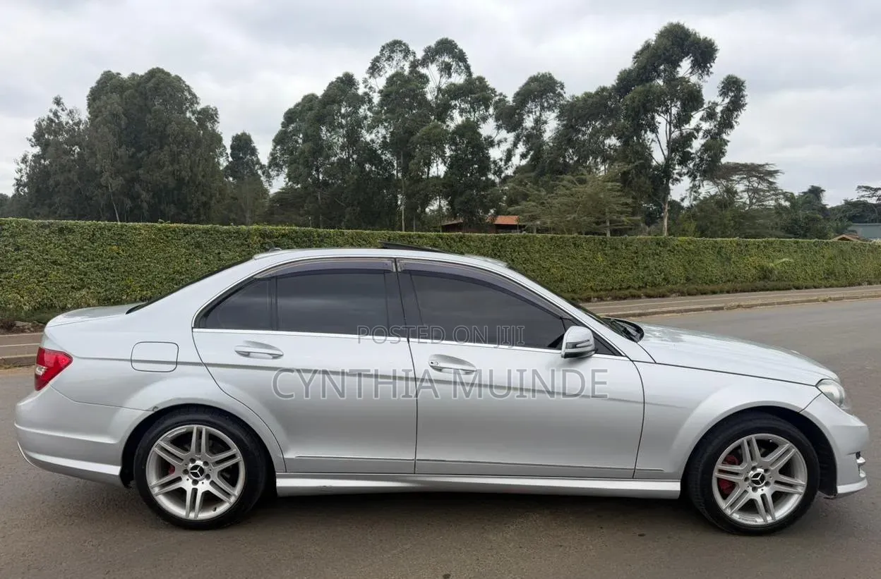 Mercedes-Benz C200 2013 White