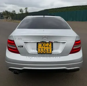 Mercedes-Benz C200 2013 Silver