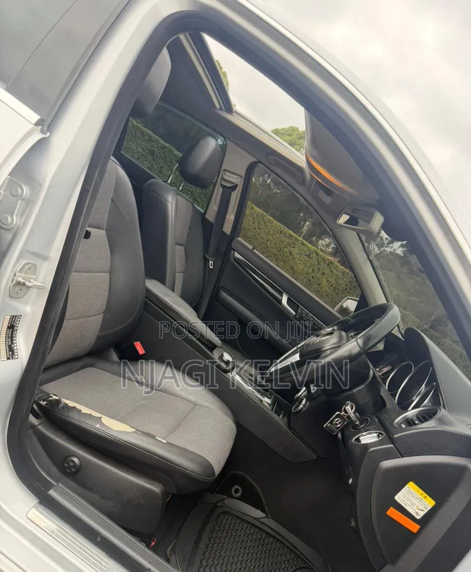Mercedes-Benz C200 2013 Silver