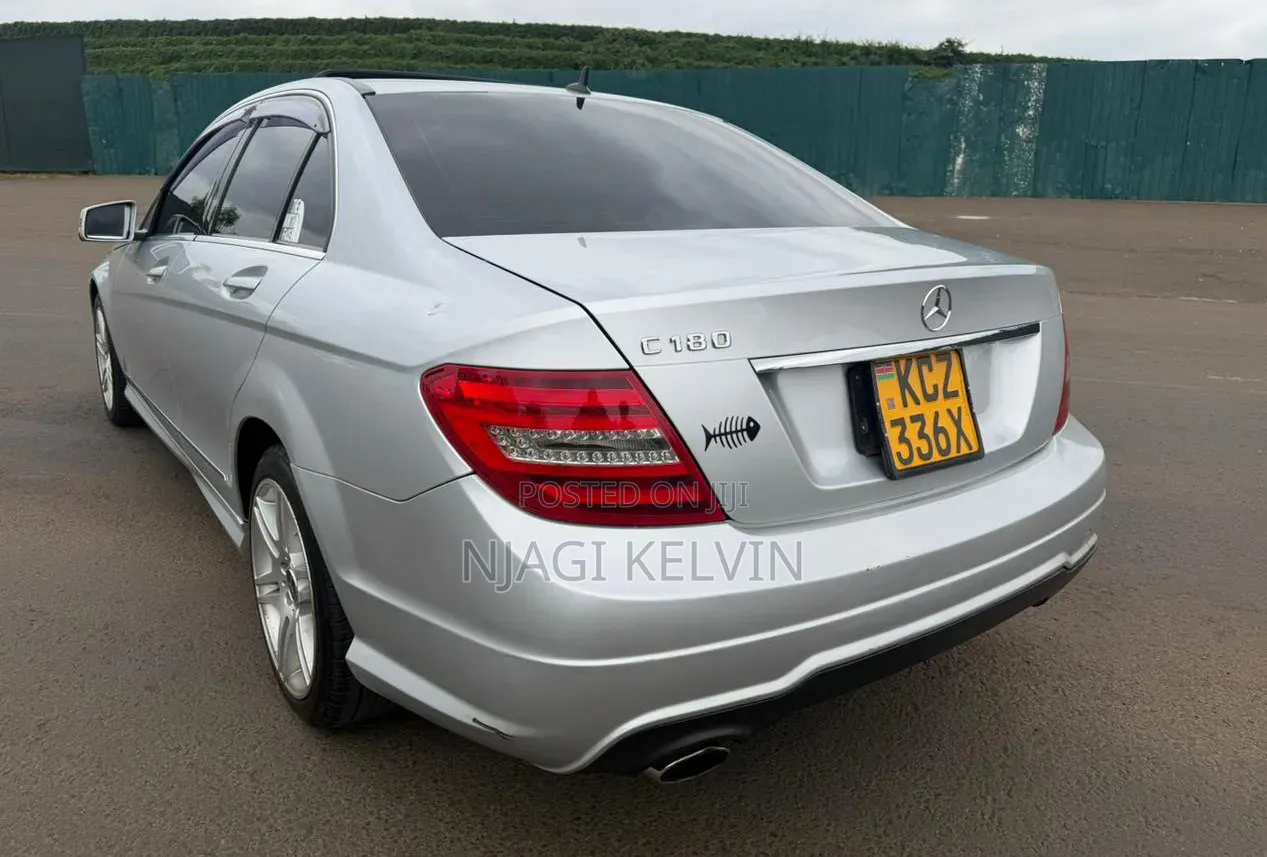 Mercedes-Benz C200 2013 Silver