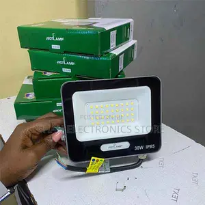 P66 – Dustproof 30w Led Flood Light – Daylight , Ip66 Rated