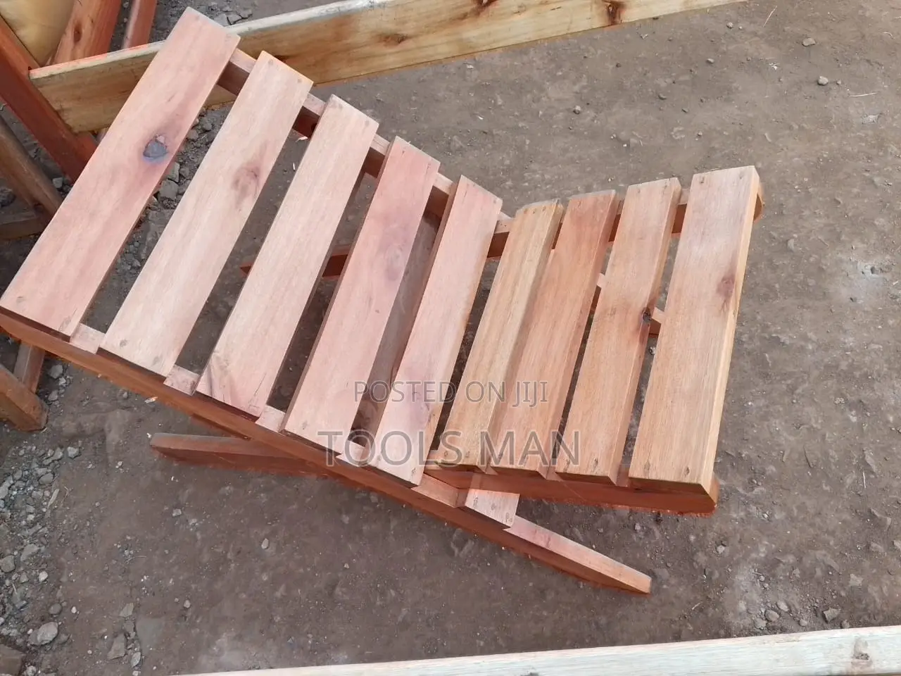 Foldable Wooden Outdoor Lounge Chair - Portable Durable Seat