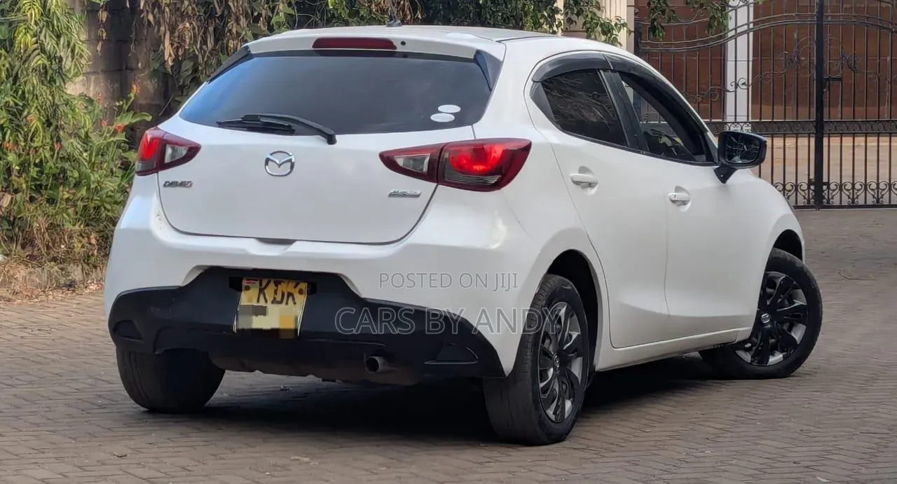 Mazda Demio 2015 White