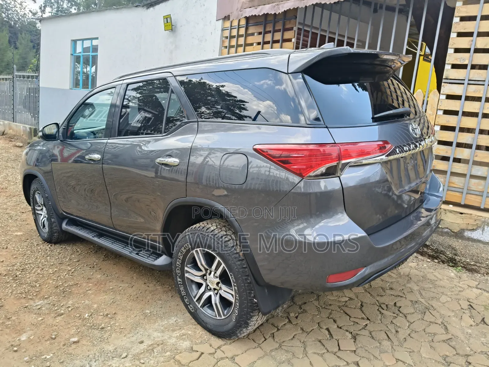 Toyota Fortuner 2016 Gray