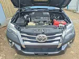 Toyota Fortuner 2016 Gray