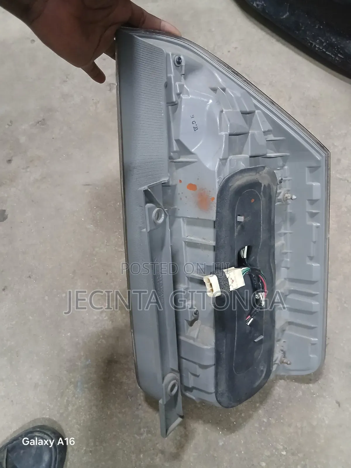 Voxy 2008 -2010 Tail Light
