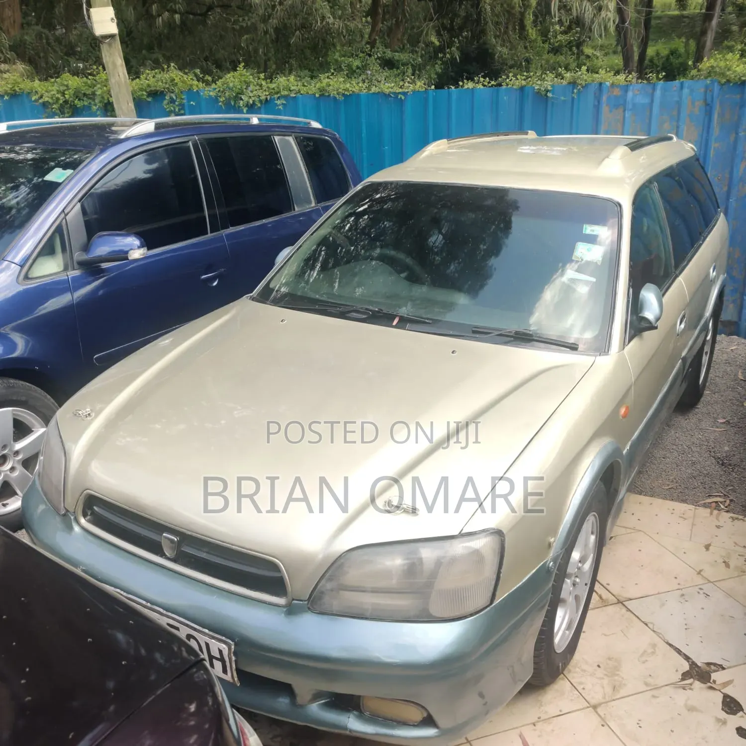 Subaru Legacy 2001 Gold