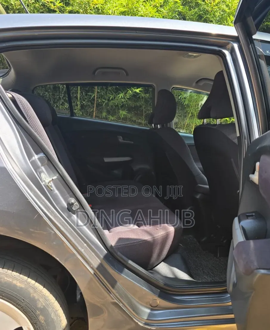 Honda Insight 2011 Gray